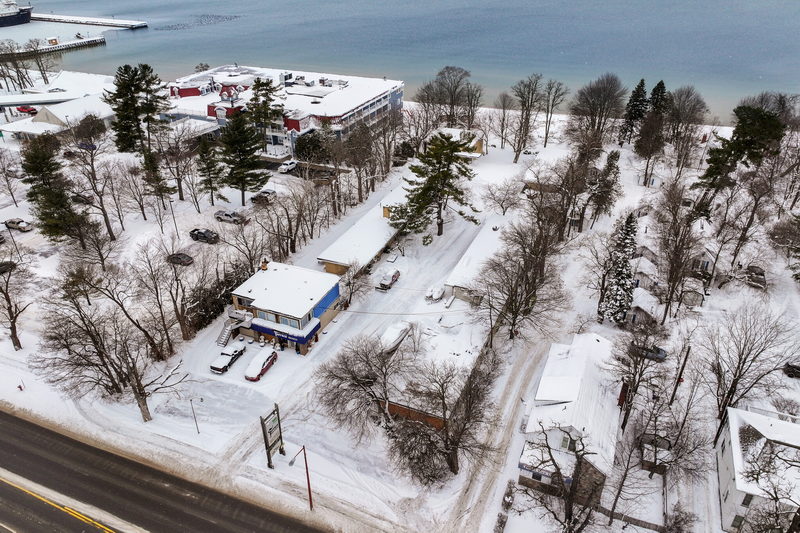 Terrace Beach Motel - Loopnet Photo (newer photo)